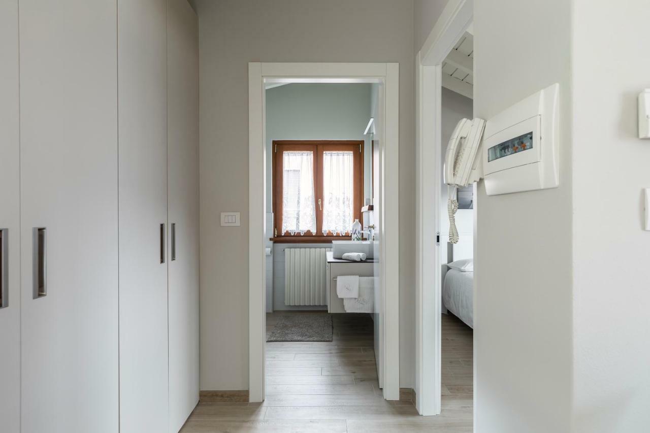 Mansarda I Cipressi Apartment Lenno Exterior photo